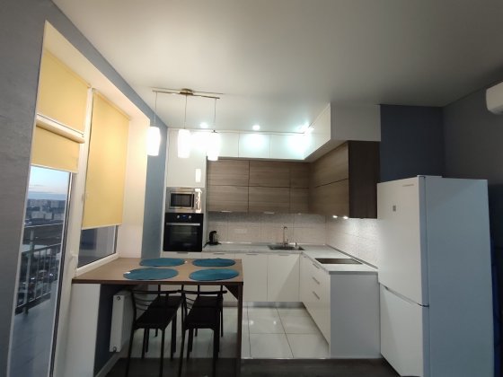 Срочно сдам квартиру в ЖК "Михайловский городок". Кровать+диван Одесса