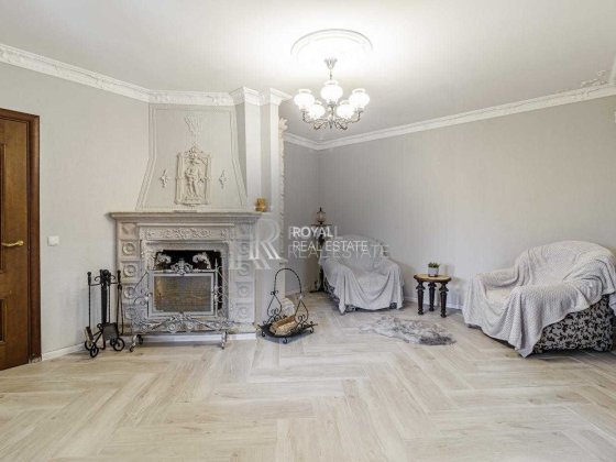 Оренда Будинок Оболонь З Меблями технікою та гаражем 200м2 Київ