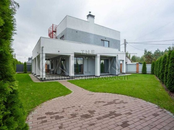 Оренда 2-х поверхового будинку Київ