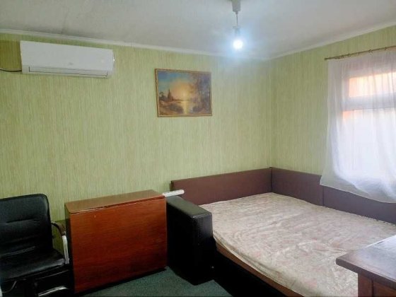 Здам в довгострокову оренду дачний будинок метро Славутич Київ