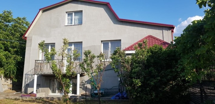 Сдам дом Нерубайское 5 к 180 м ,есть убежище,гараж на 2 авто, сад - фото 1