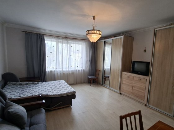 Оренда будинку. Тисмениця. Комунікації. Індивідуальне. Меблі. Тысменица