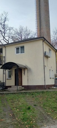 Аренда домика с землёй. Евроремонт. Козин. 15 минут езды м. Выдубичи.. - фото 1