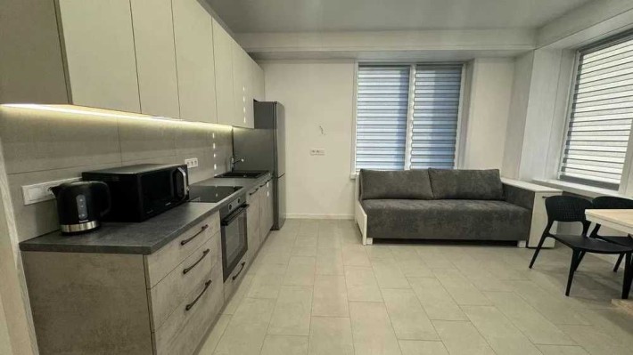 Аренда квартиры 2к 46м2 ЖК Троицкий Комсомольсякая Центр Староказацкая - фото 1