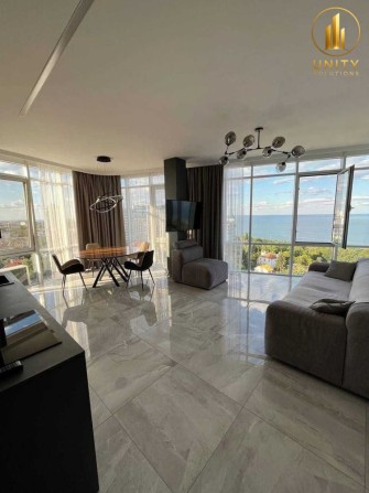 Елітна 3-кімнатна квартира з прямим видом на море в ЖК “Париж” - фото 1