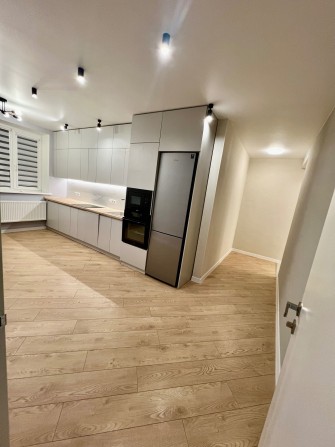 Сдам реальную 1 комн. квартиру  ЖК Рогатинская Левада - фото 1