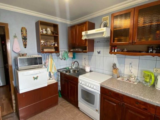 Сдам хорошую 2х комн кв ул.Фортечная/Авалиани. Вся обстановка