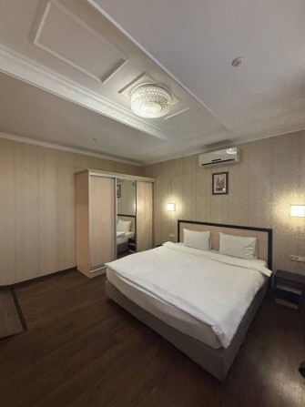 Довгострокова оренда 1К квартири ЖК Корона 55 м² з терасою - фото 1