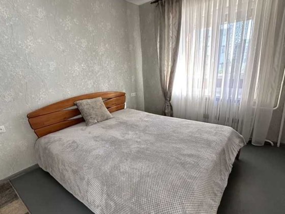 Сдам 2к квартиру на жм Тополь 2 , дом 12 Дніпро