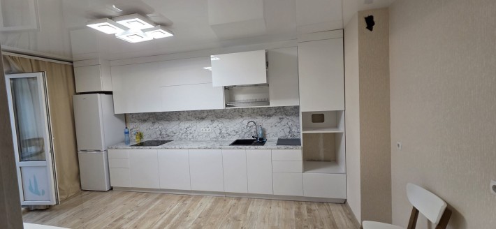 Сдам 1 кімнатну квартиру вул. РЕВУЦЬКОГО 54 - фото 1