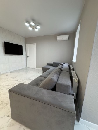 Сдам  евродвушку ЖК МИРА ЖКМиру - фото 1