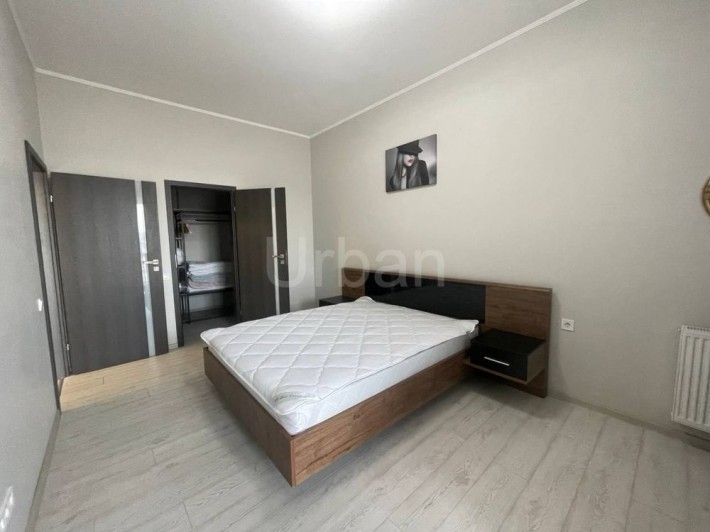 Оренда 3-кім у новобудові біля Форуму - фото 1