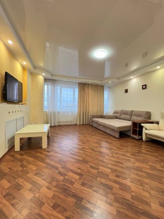 Здам в оренду 2х кімнатну квартиру,87м2, проспект Гагарина 43/1 - фото 1