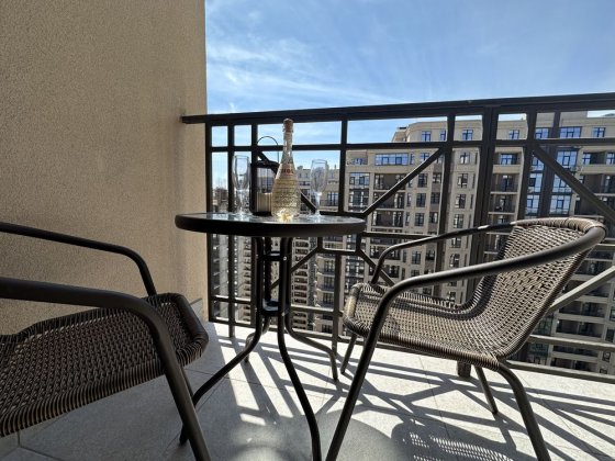 Квартира довгостроково.  Від власника) без комісії!! До лета Одеса