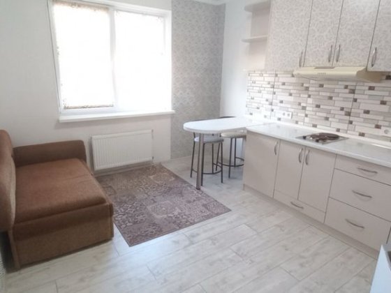 Сдам 1 комнатная, Сахарова, Кадор, генераторы, низкий этаж Одеса