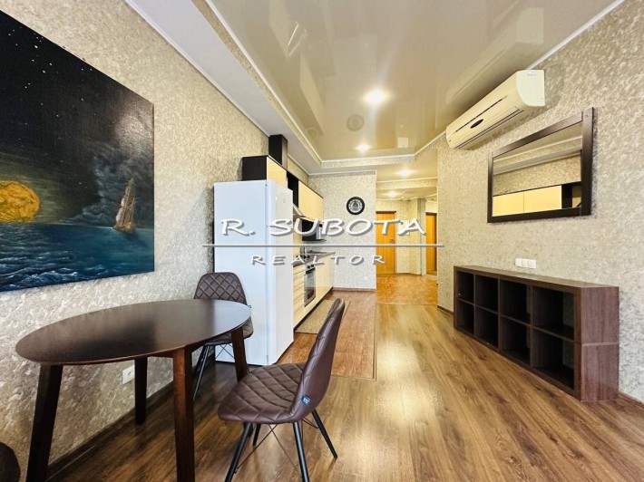 2.к. студия ЖК Мост Сити 65м2 Новострой Центр Дельмар Дуэт - фото 1