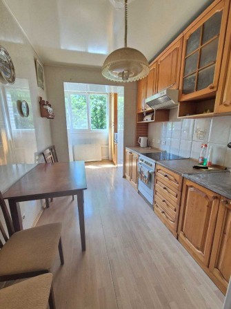 Здам в оренду 3 кімнатну квартиру (3 поверх) на ж/м Тополь-1 - фото 1