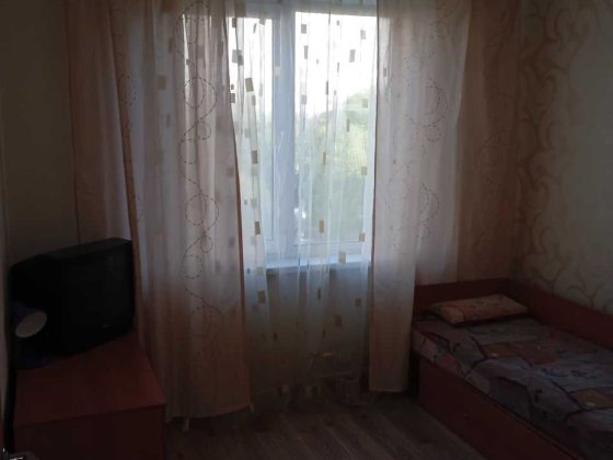 Сдам 2-ком.кв,м.Героев Труда Харків