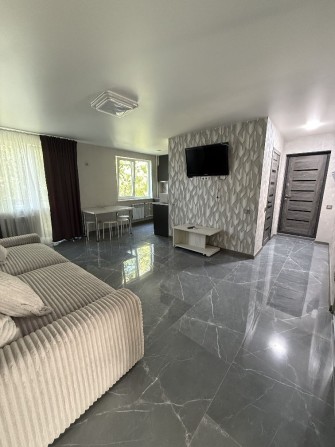 Аренда новой 2к. квартиры 45м2.Павлово Поле.23 Августа.Ул.Деревянко 22 - фото 1