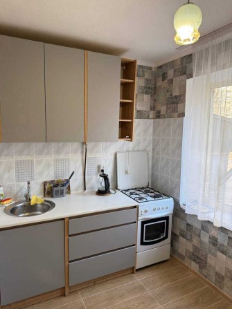 Сдам 1 комнатную квартиру Тополь-2,дом 7 РР - фото 1