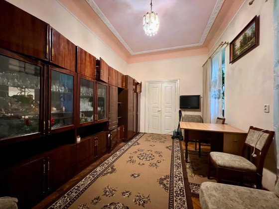 Оренда 2 кім, Кобилянської, Франка, центр Львов