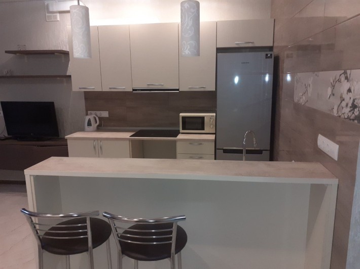 Супер предложение сдам 2х комнатную квартиру в Новострое - фото 1