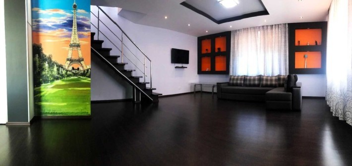 Оренда. ‼️ Таун. Ходосівка. - фото 1