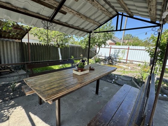 Аренда дома Вишенки 3 недалеко от Золоче рядом Днепр Вишенки