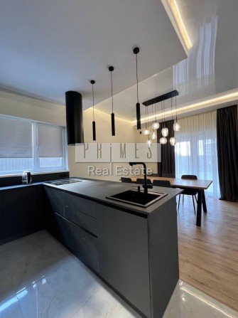 Оренда двоповерхового будинку Віта-Поштова - фото 1