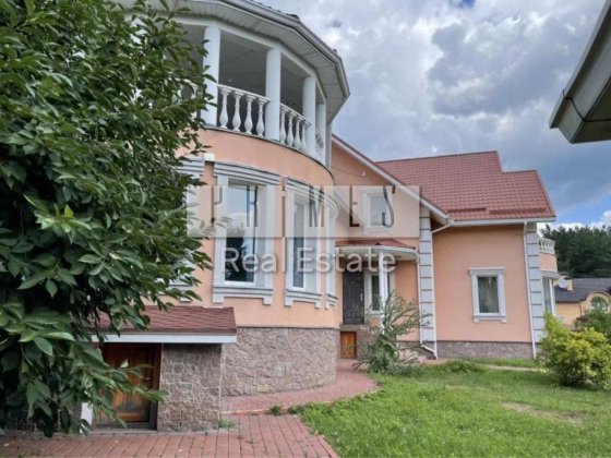 Оренда ексклюзивного будинку Стоянка корт басейн озеро на ділянці Стоянка