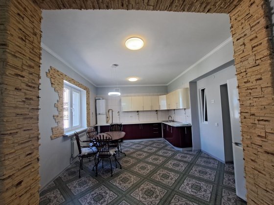 Здам будинок Лютіж Лютеж