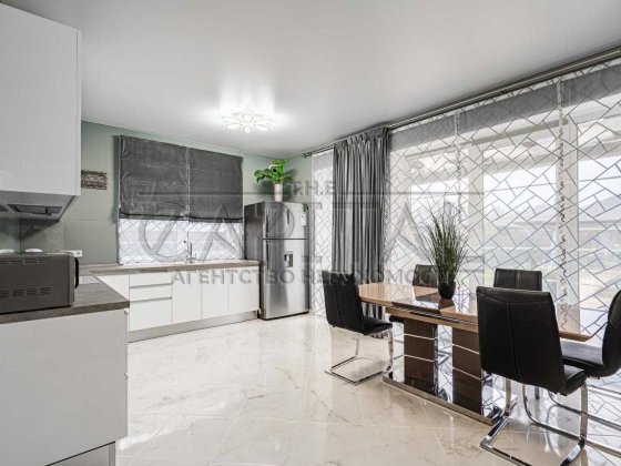 Оренда стильного будинку/ Погреби/ Троєщина/ 100 м2/ генератор Погребы