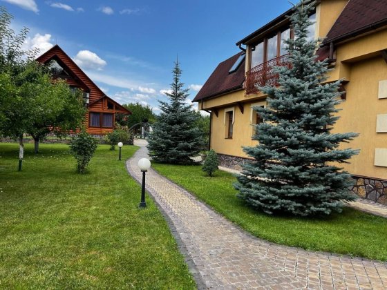 Оренда будинку Критий басейн Баня Проців ГАЗ ОХОРОНА ГЕНЕРАТОР Процев