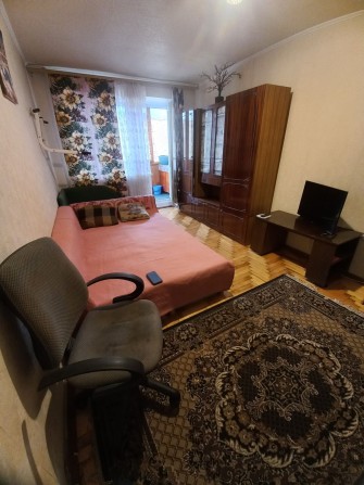 Однокімнатна в оренду - фото 1