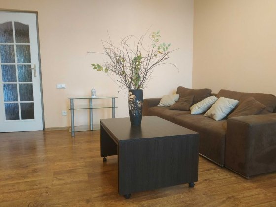 Оренда 2х кімнатної квартири у Дніпровському р-ні (Металургів 15) Запоріжжя