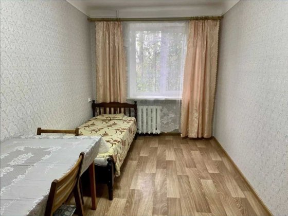 Сдам 2 ух комнатную квартиру на ж/м Коссиора ул. Осенняя Днепр