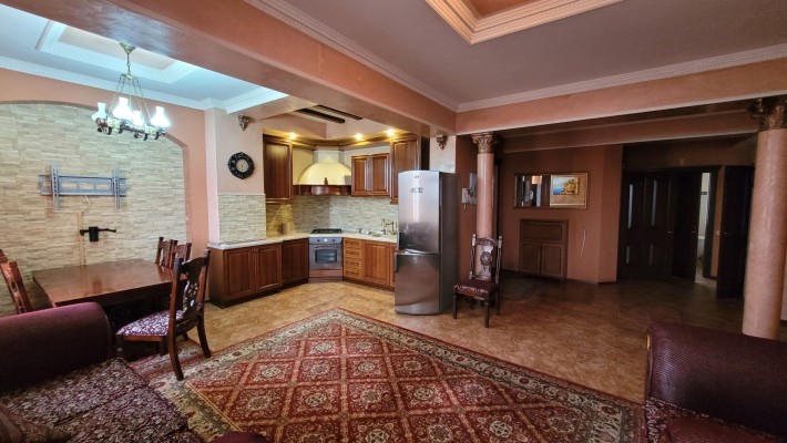 Сдам 3кімнатну квартиру біля парка Шевченка - фото 1