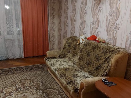 Сдам 3х комнатную квартиру по ул.Парамонова, 3 этаж, военным