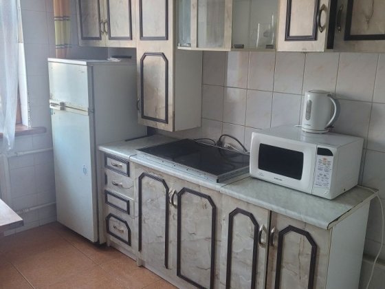 Сдам 2к возле метро Харків