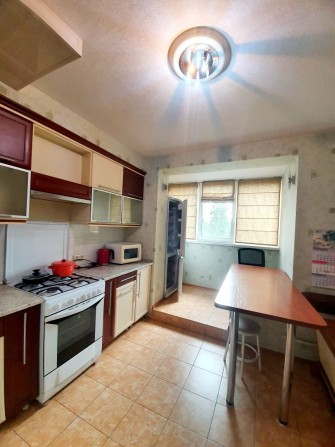 Сдам 1 к.кв метро Научная,  Ботанический Сад - фото 1