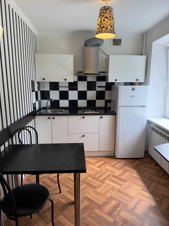 Сдам 1 квартиру м. 23 Августа 3 минуты пешком - фото 1