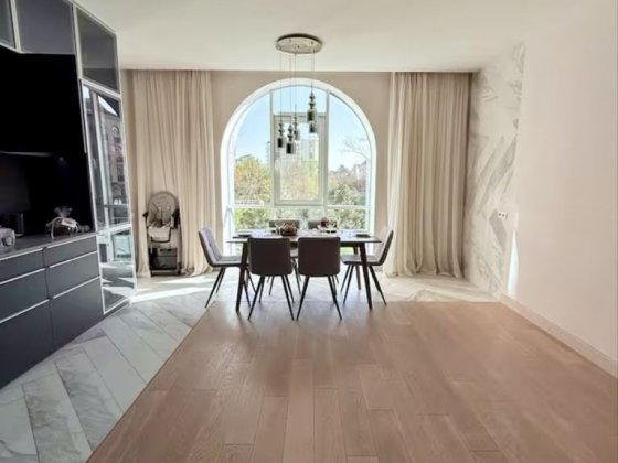 Сдам длительно большую квартиру в 19 жемчужине! Одеса