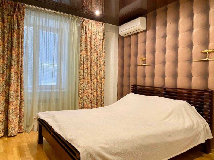 Оренда 2к квартири парк Глоби, проспект О.Поля 27д (Кірова) новобудова - фото 1