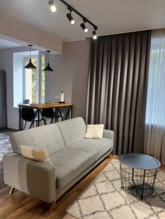 Сдается 2-х комн. квартира на Мира возле проспекта - фото 1