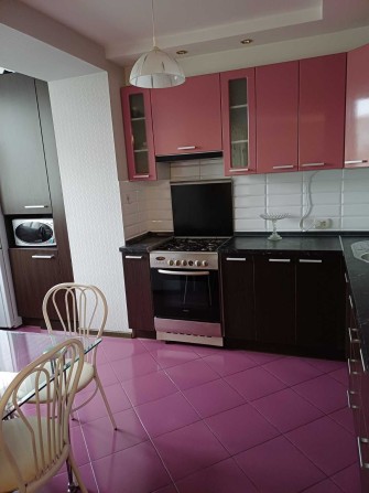 Сдам 2 комнатную квартиру на Гагарина /Дафи - фото 1