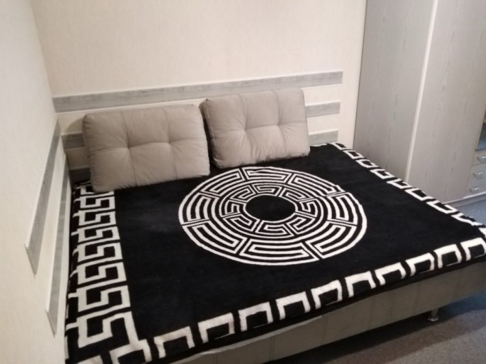 Здається 2 кімнатна по вул. В.Великого квартира - фото 1