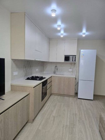 Сдам 3 ком квартиру ЖК Счастливый 2 Дафи - фото 1