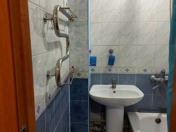 Сдам 3 комн. Космос