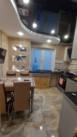 Сдам трёшку на долгий срок - фото 1