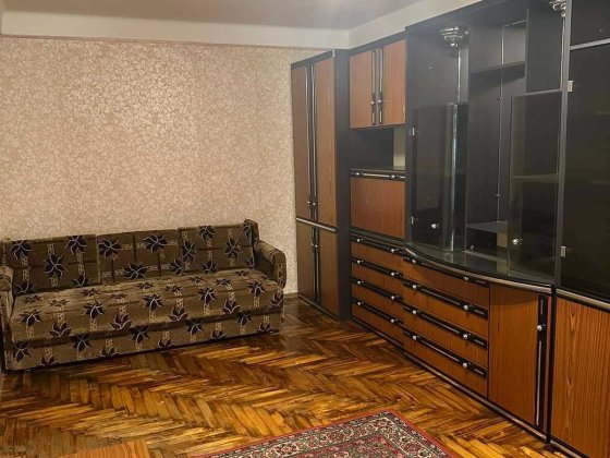 Сдам однокомнатную квартиру на Малом рынке